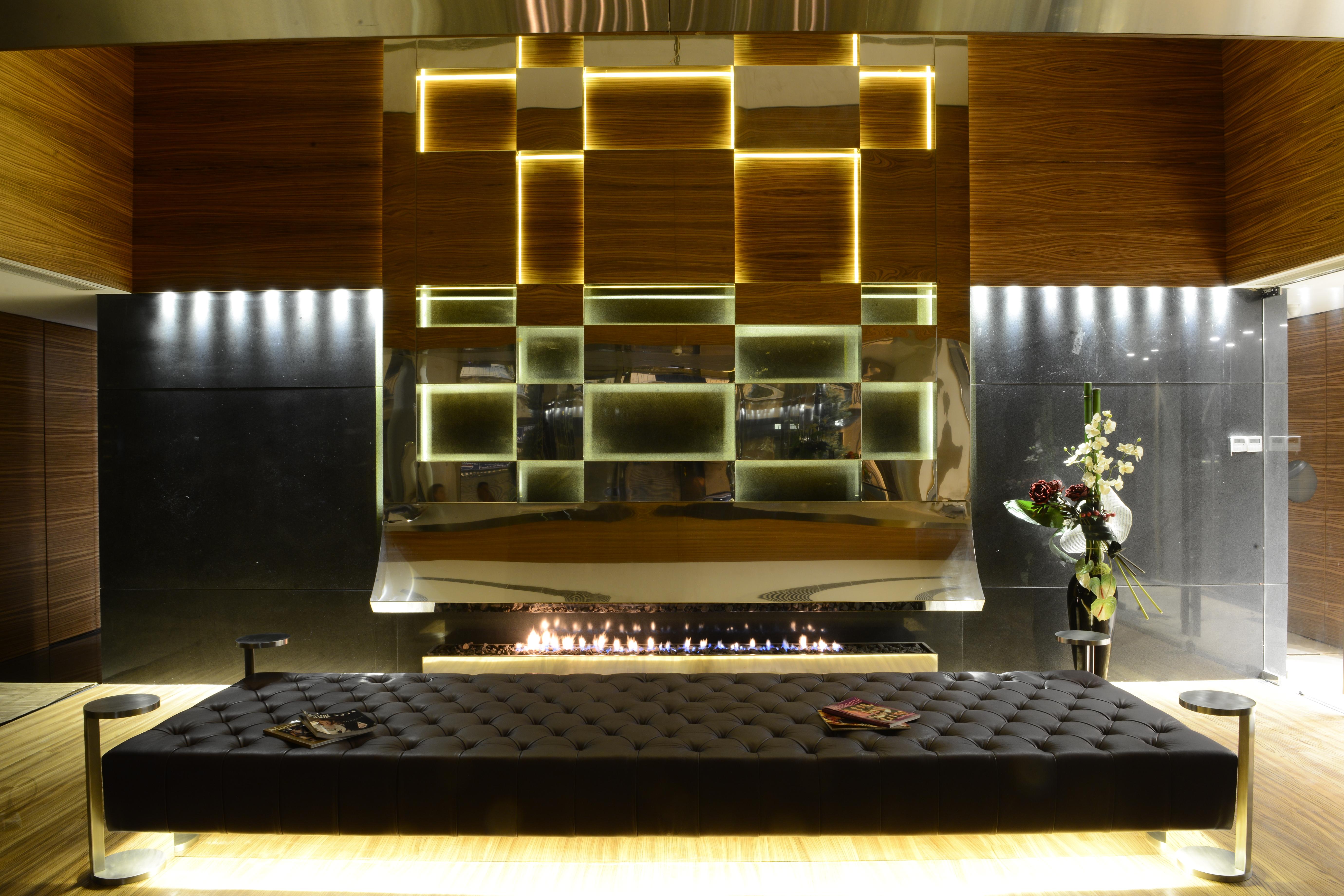 Warwick Stone 55 Hotel Beirut Exterior foto