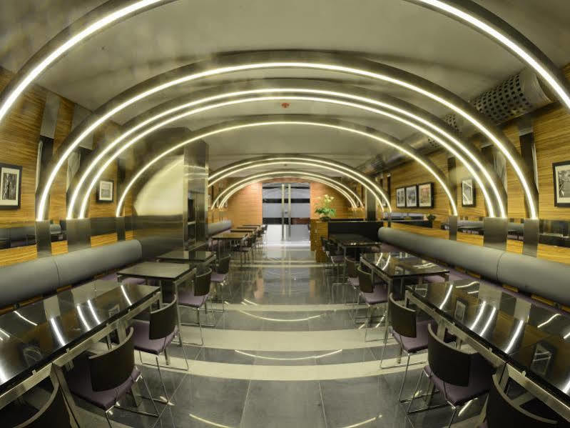Warwick Stone 55 Hotel Beirut Exterior foto